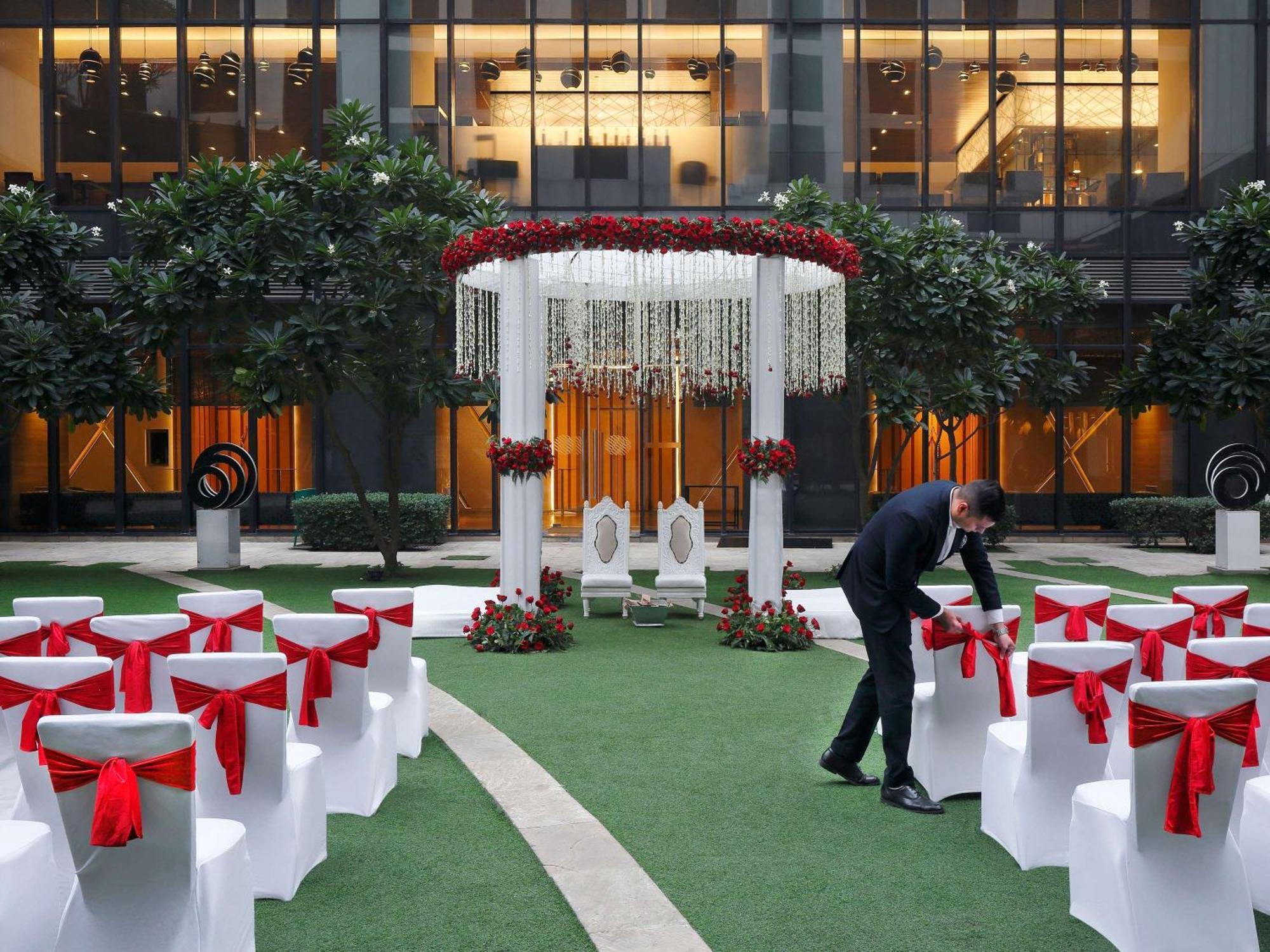 Novotel Aerocity Hotel New Delhi