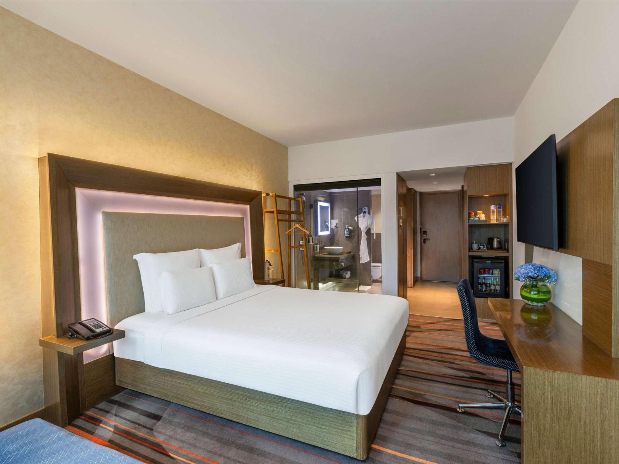 Hotel Novotel Aerocity 5*